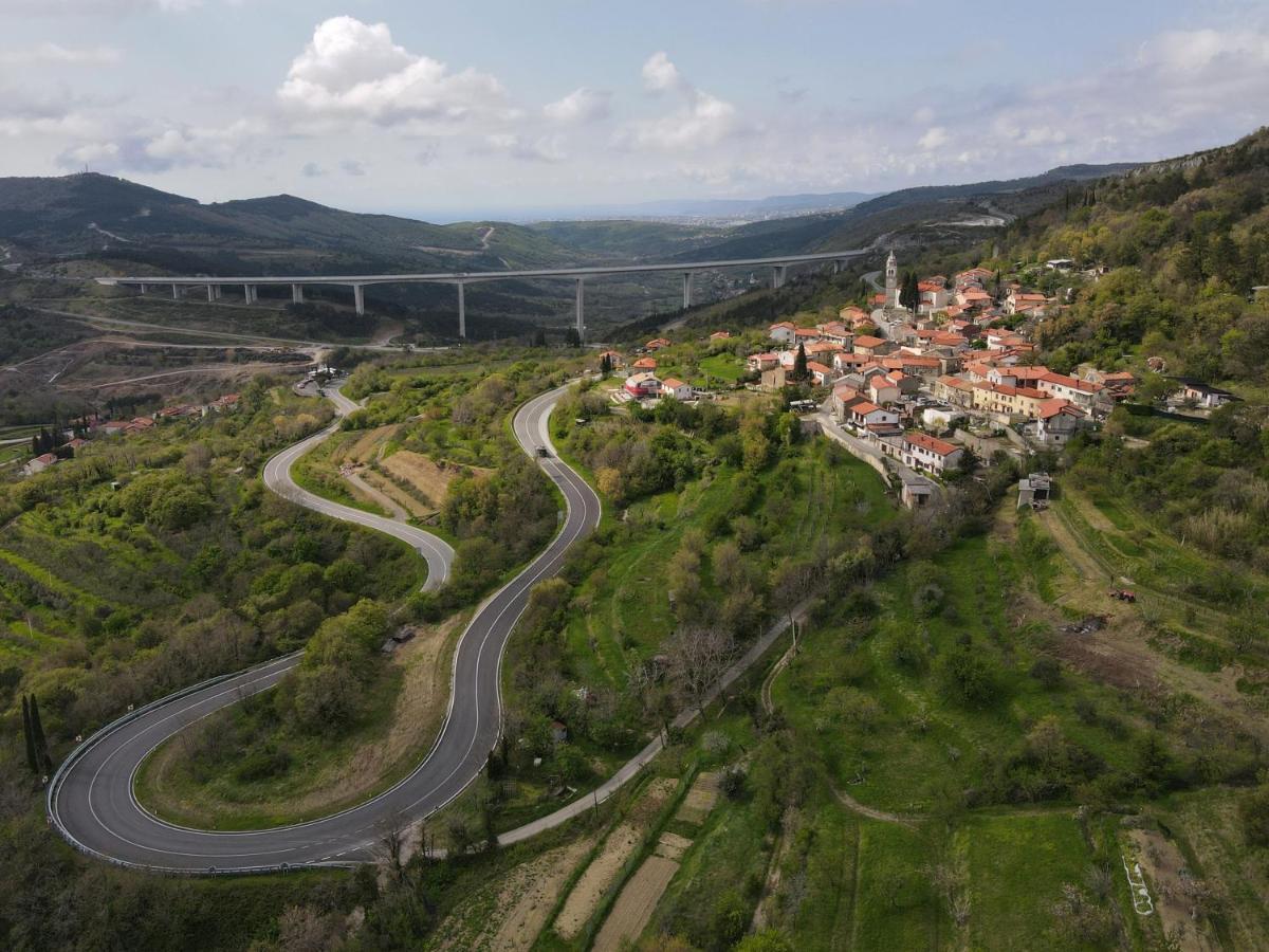 Beautiful Črni Kal